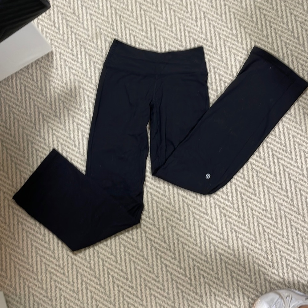 Lululemon black leggings